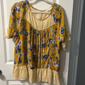 Umgee ladies blouse